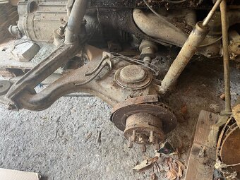 Motor Tatra 613 - 3