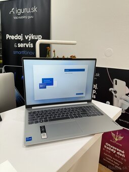 IdeaPad Slim 5 16IAH8 - 3