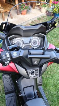 Honda Forza 125 - 3
