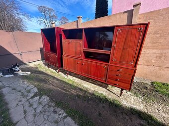 Veľmi zachovalý rumunský nábytok - 3