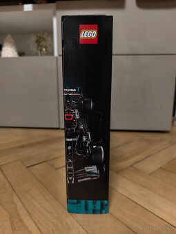 Nové LEGO® 42171 Mercedes-AMG F1 W14 E Performance - 3