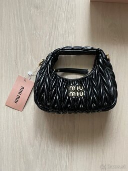 Čierna kabelka miu miu wander - 3
