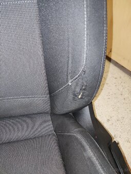 VW PASSAT B8 lava sedacka - 3