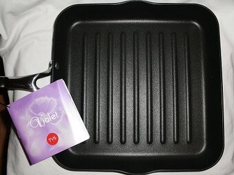 Panvica - grilovacia - 3