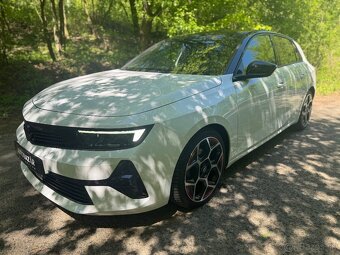 Opel Astra 1.2 Turbo Gs Line - 3
