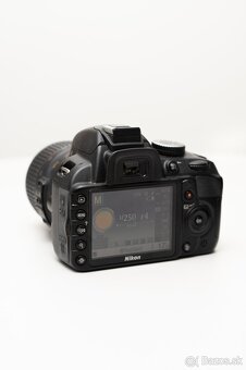 Nikon D3100 + Nikkor 18-55mm f/3.5-5.6 - 3