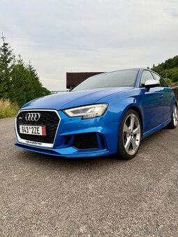 Audi RS3 2.5 TFSI QUATTRO - 3