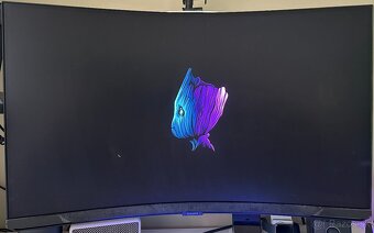 32" Samsung Odyssey G8 Neo - 3
