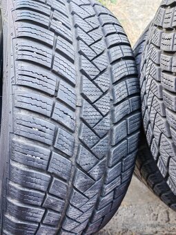 Vredestein 225/45 R17 Zimné - 3