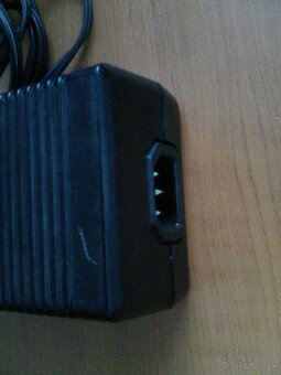 Adaptér 12V 2,5A - 3
