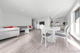 RODINNÝ 4 IZBOVÝ BUNGALOV VO HVIEZDOSLAVOVE - 3