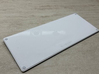 Apple Magic Wireless Keyboard A1644 - 3