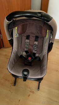 Autosedačka s isofixom + kočík zdarma - 3