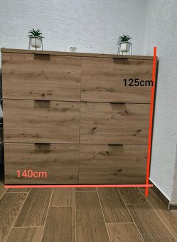 Skriňa a botnik - 3