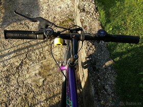 Veľmi pekný horský bicykel - 3