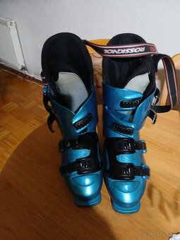 Predam lyžiarsku výstroj Rossignel aj s topánkami - 3