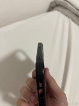 Krit na iphone 15 - 3