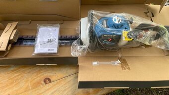 Benzínové nožnice na živý plot - 3