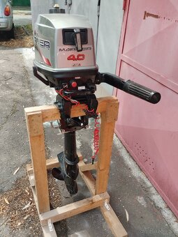 Predám motor Mariner 4hp - 3