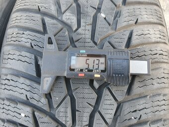 215/46r16 Nokiam Wr D4 - 3