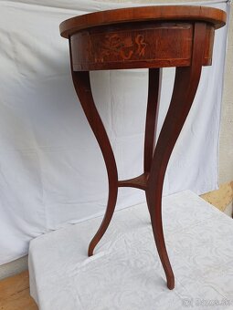 Stolik - 3