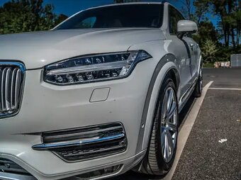Volvo xc90 - 3