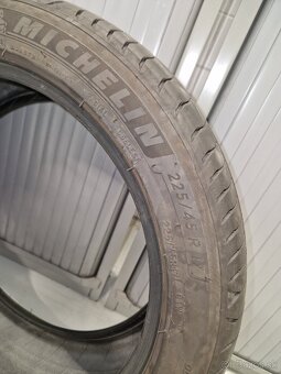 Michelin primacy 4 225/45 R17 - 3