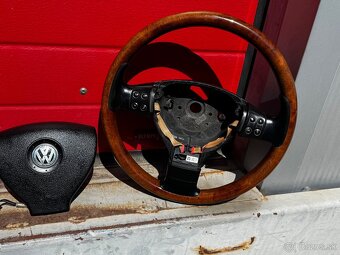 Drevený volant passat b6 - 3