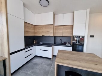 2i byt v centre PIANO RESIDENCE s garážou a klímou - 3