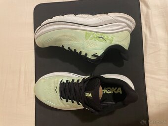 HOKA Clifton 10 - 3