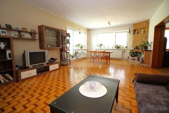 PREDAJ 6 izb DOM s garažou a pozem.1273 m² PARTIZÁNSKE - 3