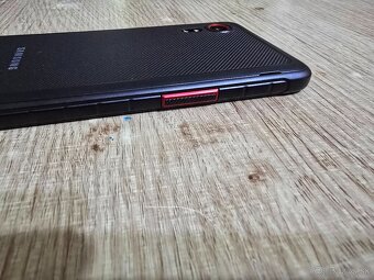Odolny samsung Xcover 5 v Top stave bez znamok pouzivania bo - 3
