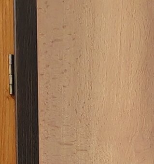 Vitrinu a obrazy TOPOĽČIAN - 3