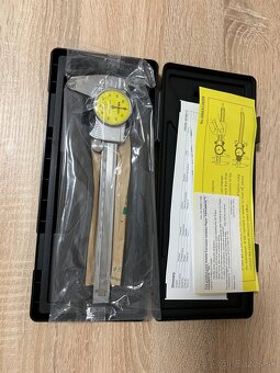 Posuvné meradlo Mitutoyo - 3