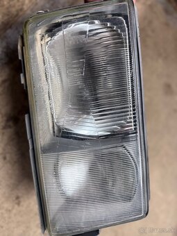 Predné svetlá mercedes w201 190d - 3