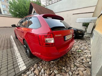 Škoda Octavia Combi 2.0 TDI DPF RS DSG Challenge edition - 3