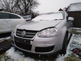 Volkswagen Jetta, Golf 5  predná kapota - 3