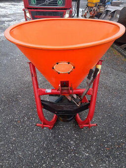 Predám príslušenstvo k traktoru - 3