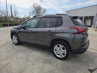 Peugeot 2008 1.2 PureTech Style - 3