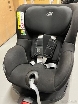 Britax Romer Dualfix M i-size - 3