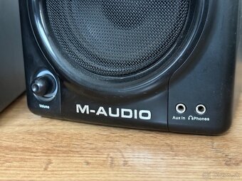 Štúdiové monitory M-audio - 3