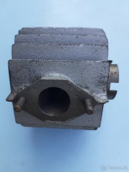 JAWA 550,555 VALEC - 3
