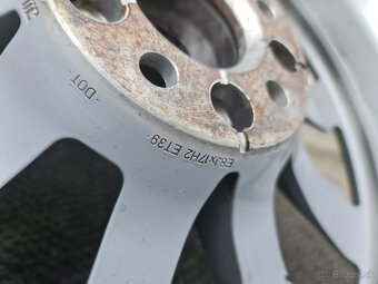 5X112 R17 AUDI DISKY 8,0J ET39 - 3