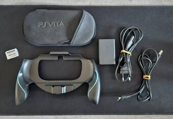 PS VITA 1000 TOP STAV - 3