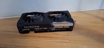 grafická karta RX6650XT 8GB - 3