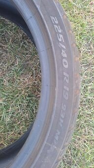 225 40 R19 zimné pneumatiky - 3