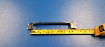 Nábytkové úchytky/madlá - 3