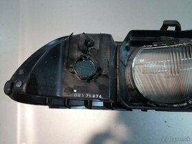 Kryt ľavého predného svetla - BMW 5 E39 - 3