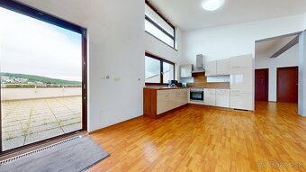 3i. PENTHOUSE 104m2, terasa 70m, Lopúchová ul, GARÁ6 - 3