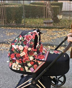 Cybex priam vanička spring blossom dark - 3